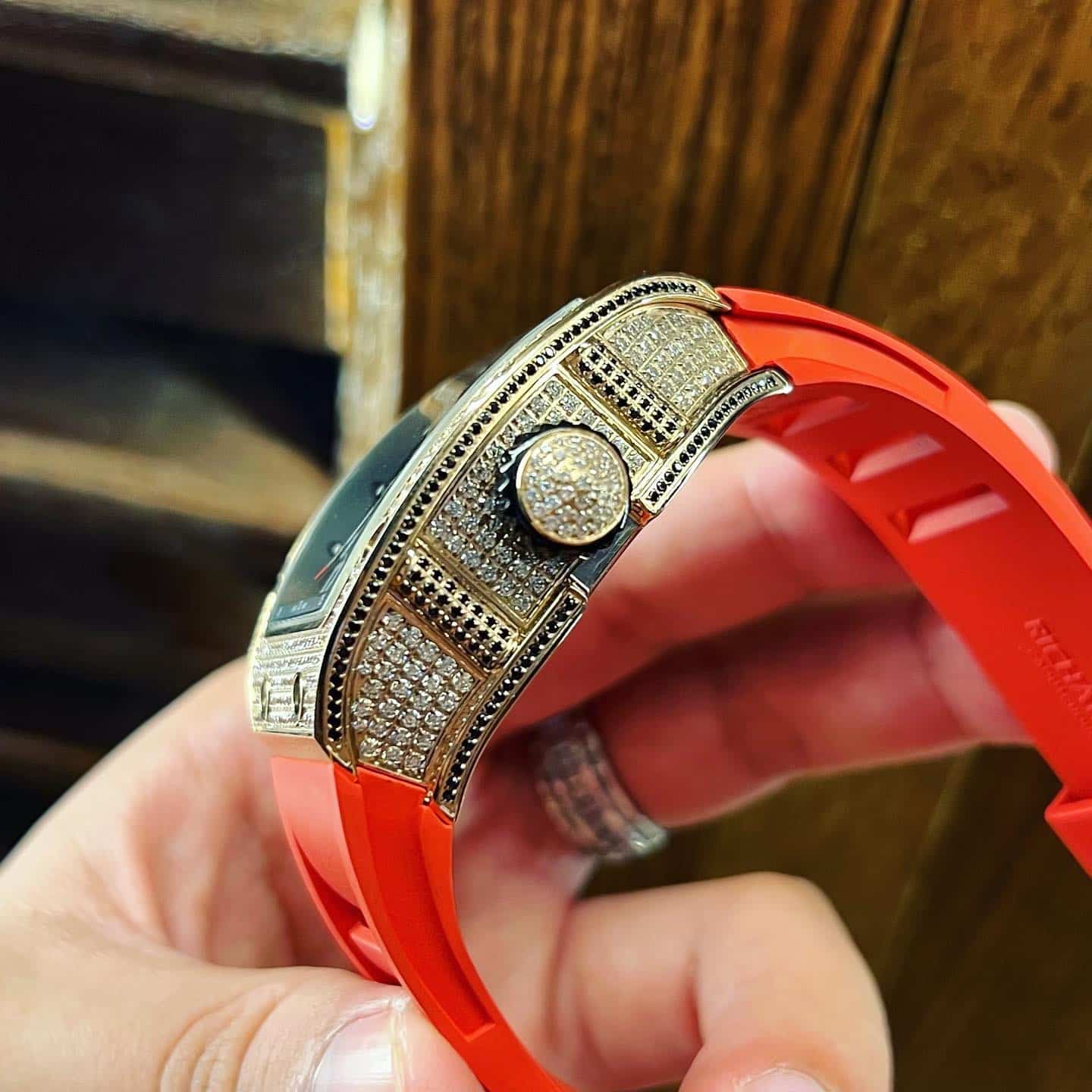 z3743632920369_62f498955ccb4174c3f1c2159b01cc20