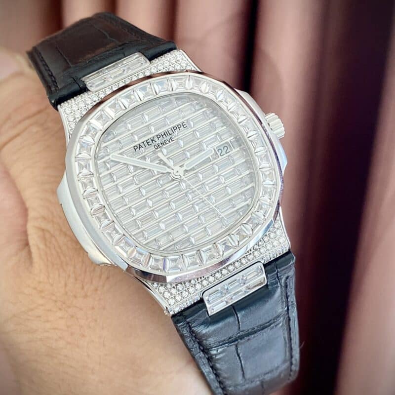 ĐỒNG HỒ PATEK PHILIPPE NAUTILUS 5719 REPLICA PHIÊN BẢN ĐÁ BAGUETTE TUYỆT ĐẸP