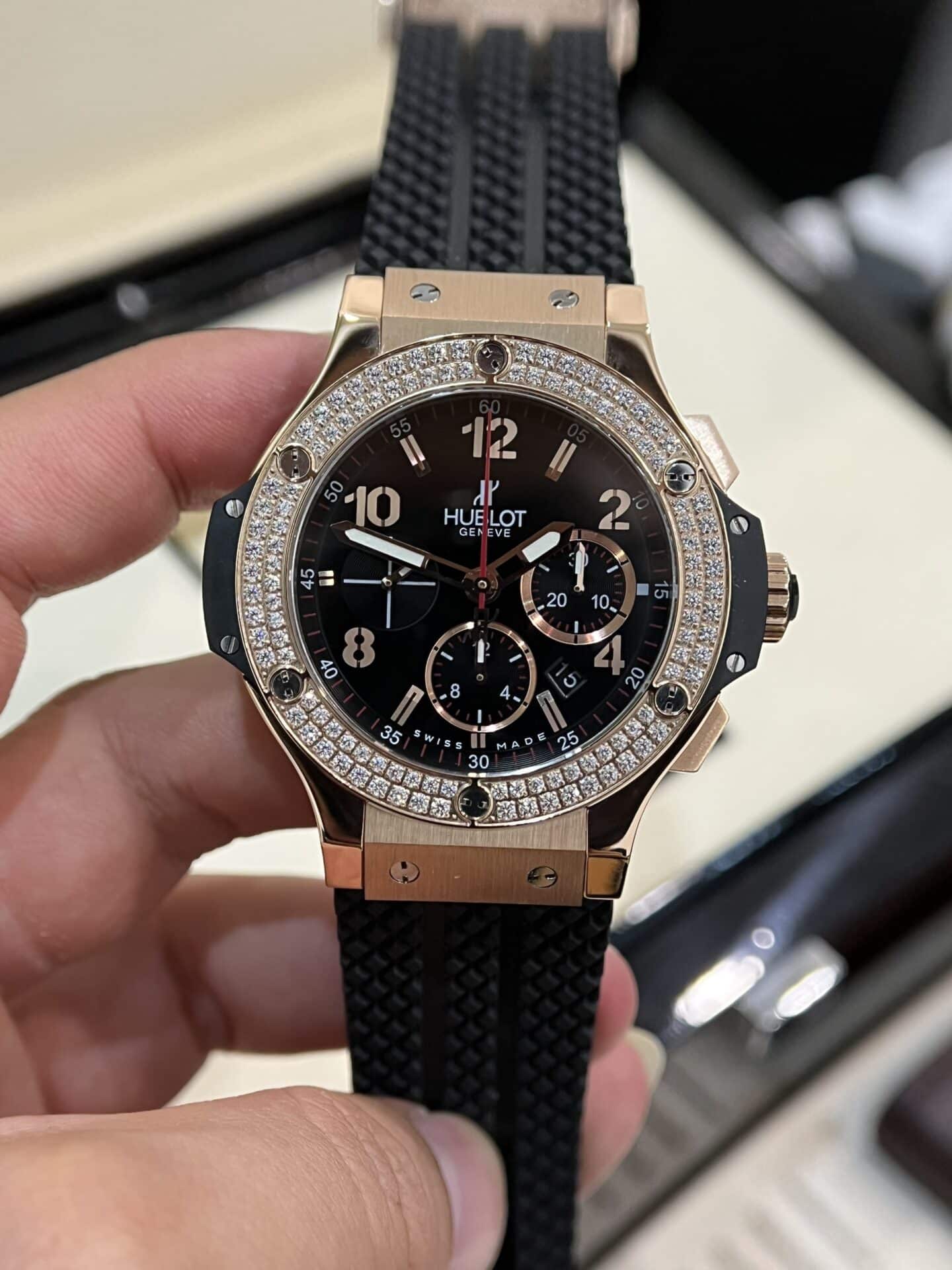 ĐỒNG HỒ HUBLOT BIG BANG CHRONOGRAPH KING GOLD REP 11 MÀU ĐEN 44MM ĐỒNG HỒ HUBLOT BIG BANG CHRONOGRAPH KING GOLD REP 11 MÀU ĐEN 44MM