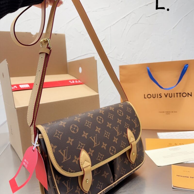 TÚI KHOÁC VAI NỮ SIÊU CẤP LV VINTAGE DÁNG CẶP FULLBOX