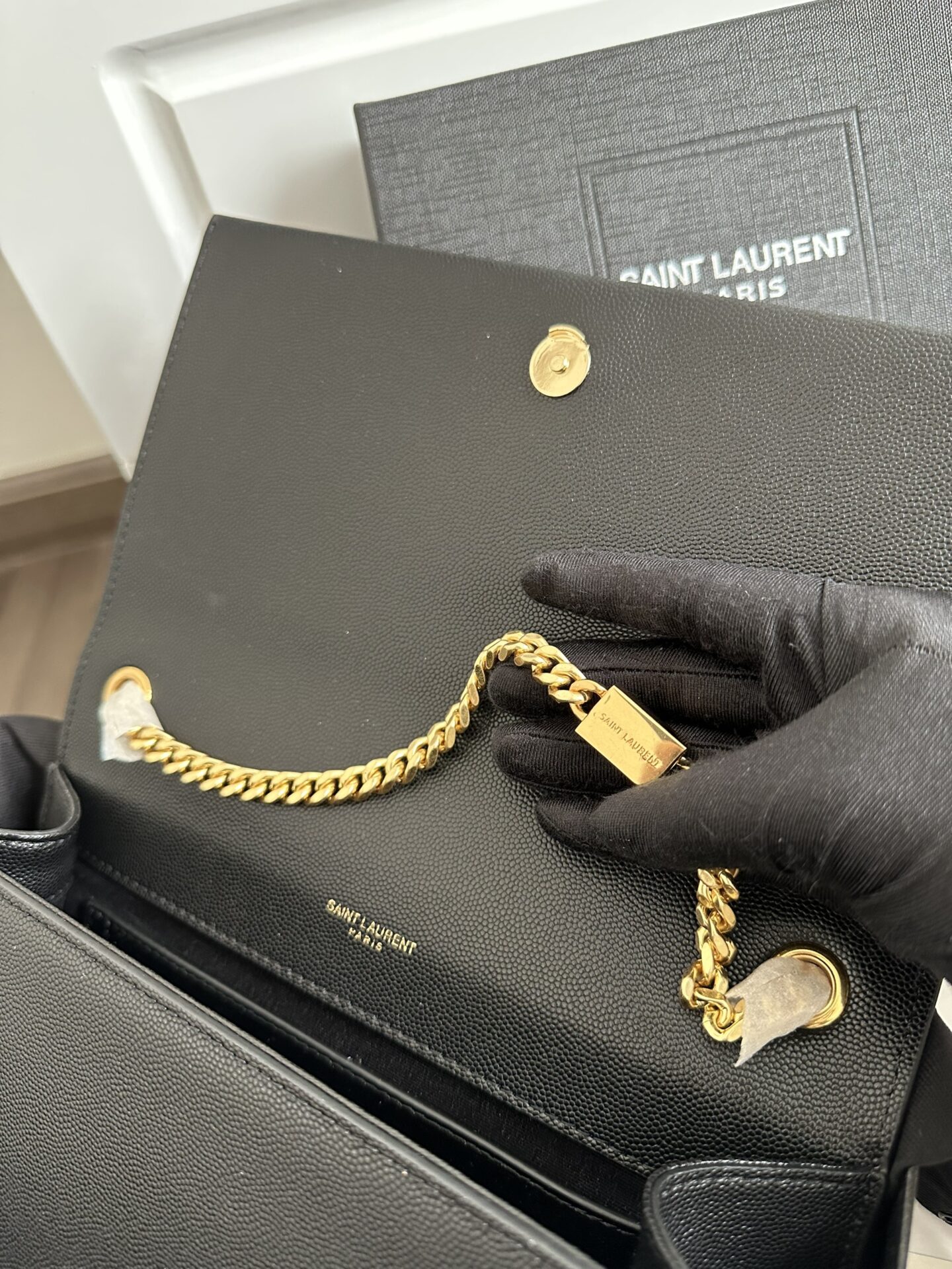 z3937403575033_c6966f54cca23abe94787c16a77aa171