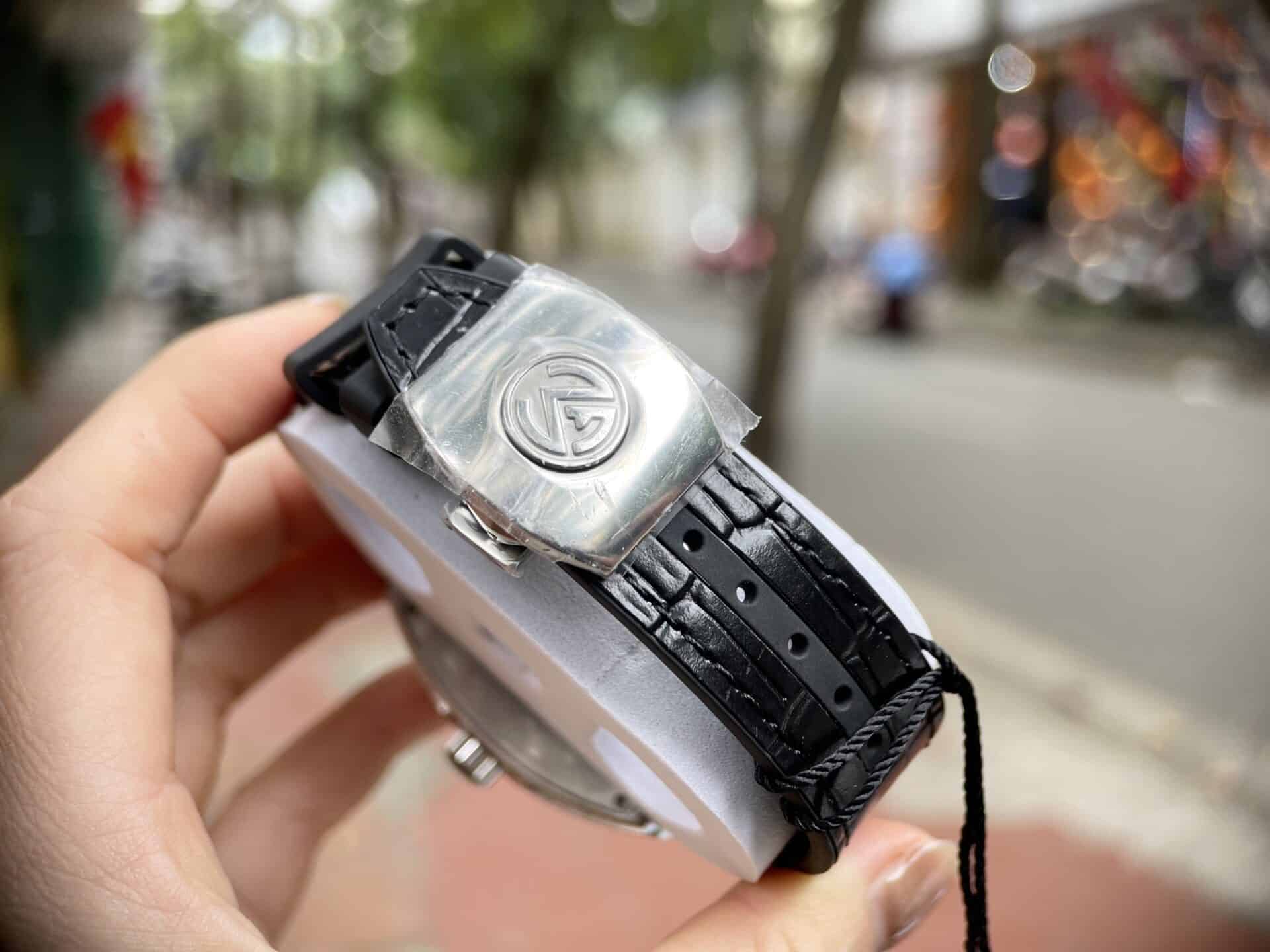 ĐỒNG HỒ FRANCK MULLER V45 ĐÍNH FULL KIM CƯƠNG NHÂN TẠO REPLICA 11 ĐỒNG HỒ FRANCK MULLER V45 ĐÍNH FULL KIM CƯƠNG NHÂN TẠO REPLICA 11