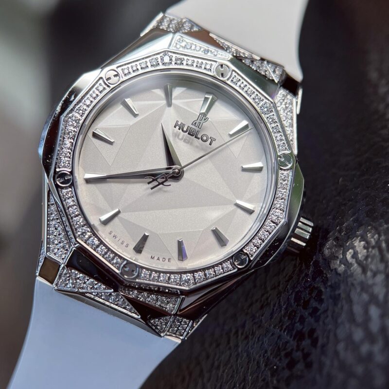 ĐỒNG HỒ HUBLOT CLASSIC FUSION ORLINSKI REPLICA 11 ĐÍNH ĐÁ MÀU TRẮNG 40MM