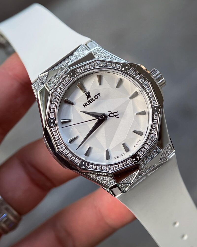ĐỒNG HỒ HUBLOT CLASSIC FUSION ORLINSKI REPLICA 11 ĐÍNH ĐÁ MÀU TRẮNG 40MM