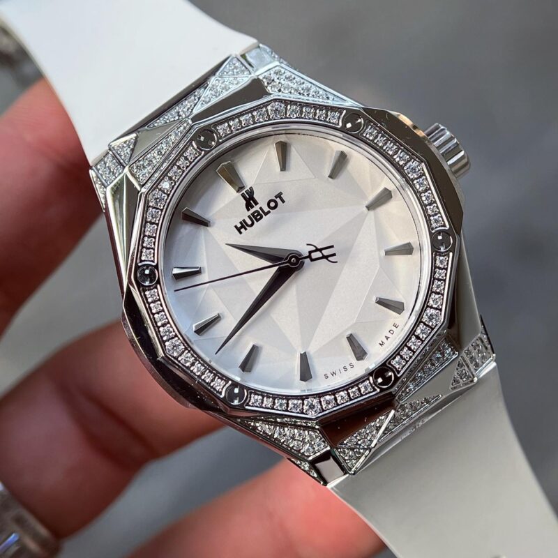 ĐỒNG HỒ HUBLOT CLASSIC FUSION ORLINSKI REPLICA 11 ĐÍNH ĐÁ MÀU TRẮNG 40MM