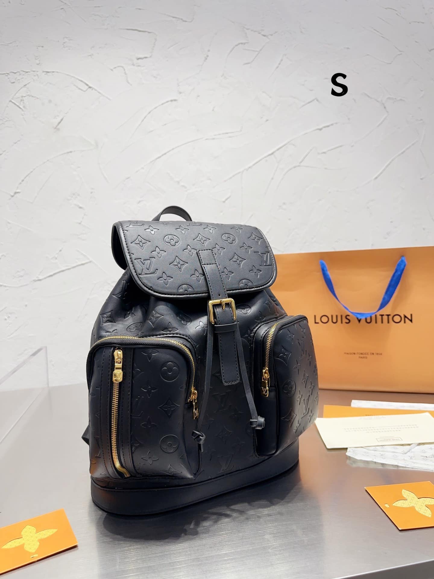 z3966873712411_13332bcfb92e1a8763f148c6e1aec62c