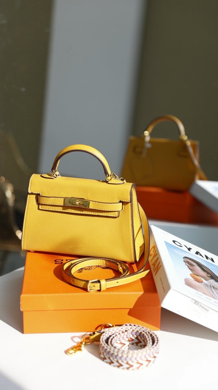 z3969021565515_252bf7f293d481f474a25e474c61f560