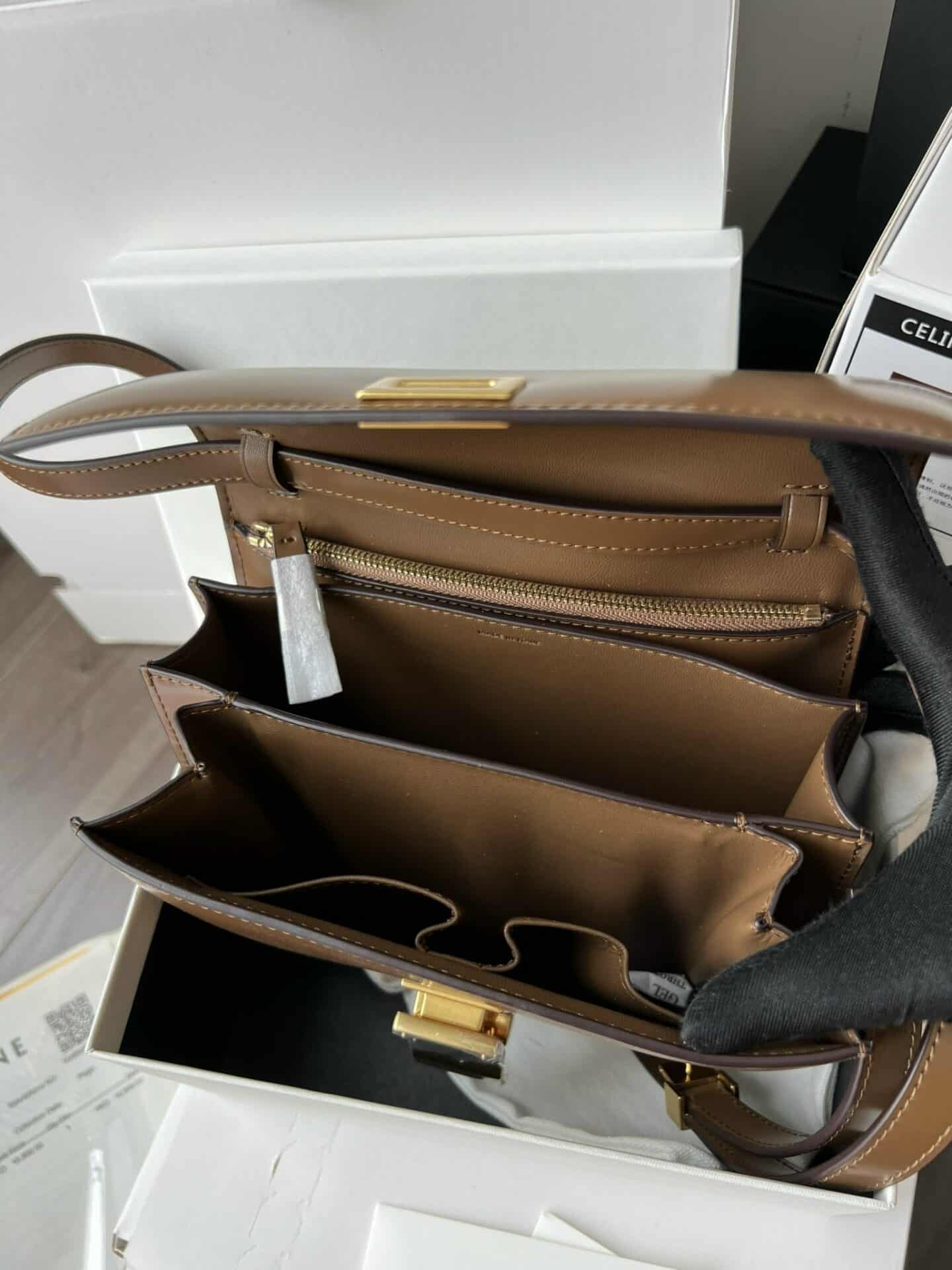 z3970288341659_9e8b3ba0f037d657c0591b409857def2