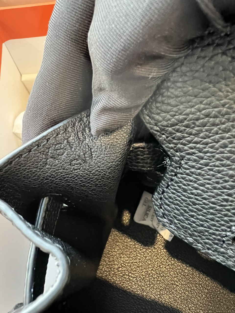 z3970290994931_f1b5a41586b9314e1fa5d03acf60f3f6