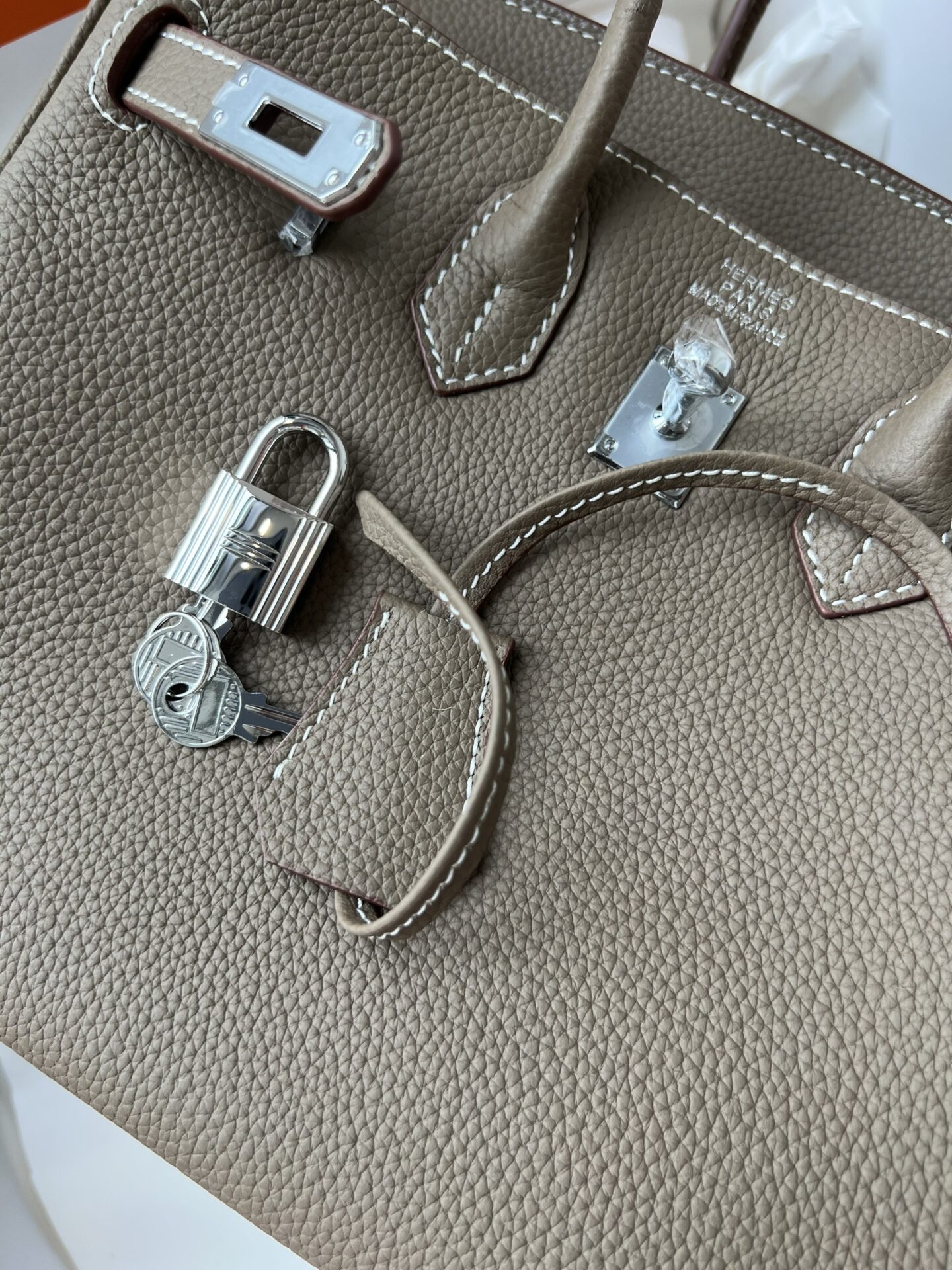 z3970292287217_26bb03897be3c0624f3241ed6fb6bbee