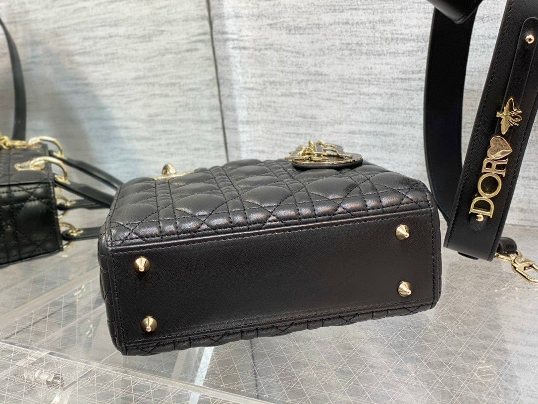 z3976758044735_164da81df166b85b90cfe8b303f76a61