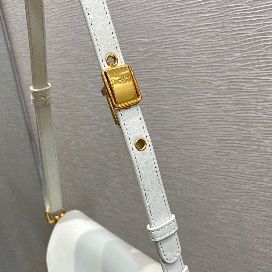 z3994615202373_3e9b00057c2bf5e48731d66d4184231d