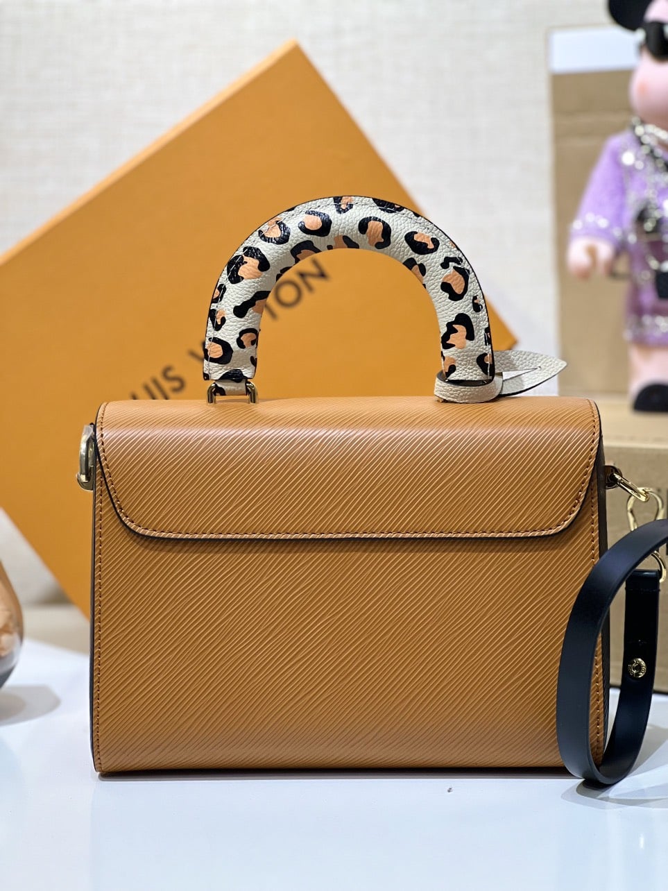 z3995201080062_bd9dd01014cb576d10a78dc654c54b87