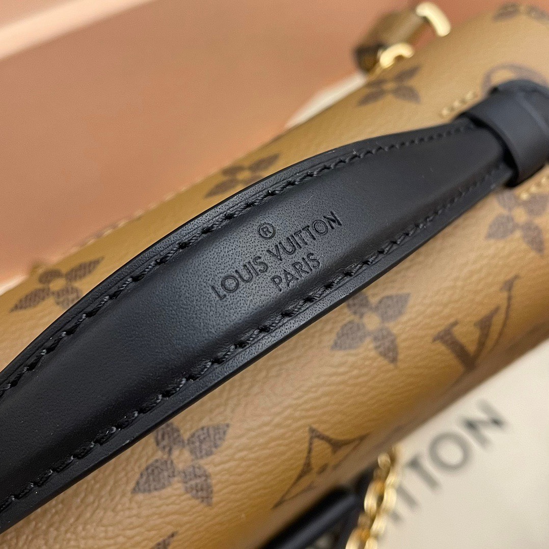 z3997242824542_f0e5afc6171c471d3941f0a505b8de59