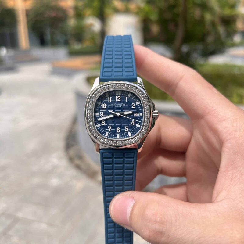 PATEK PHILIPPE AQUANAUT 5067A-0025 BLUE REPLICA SWISS QUARTZ 35.6MM