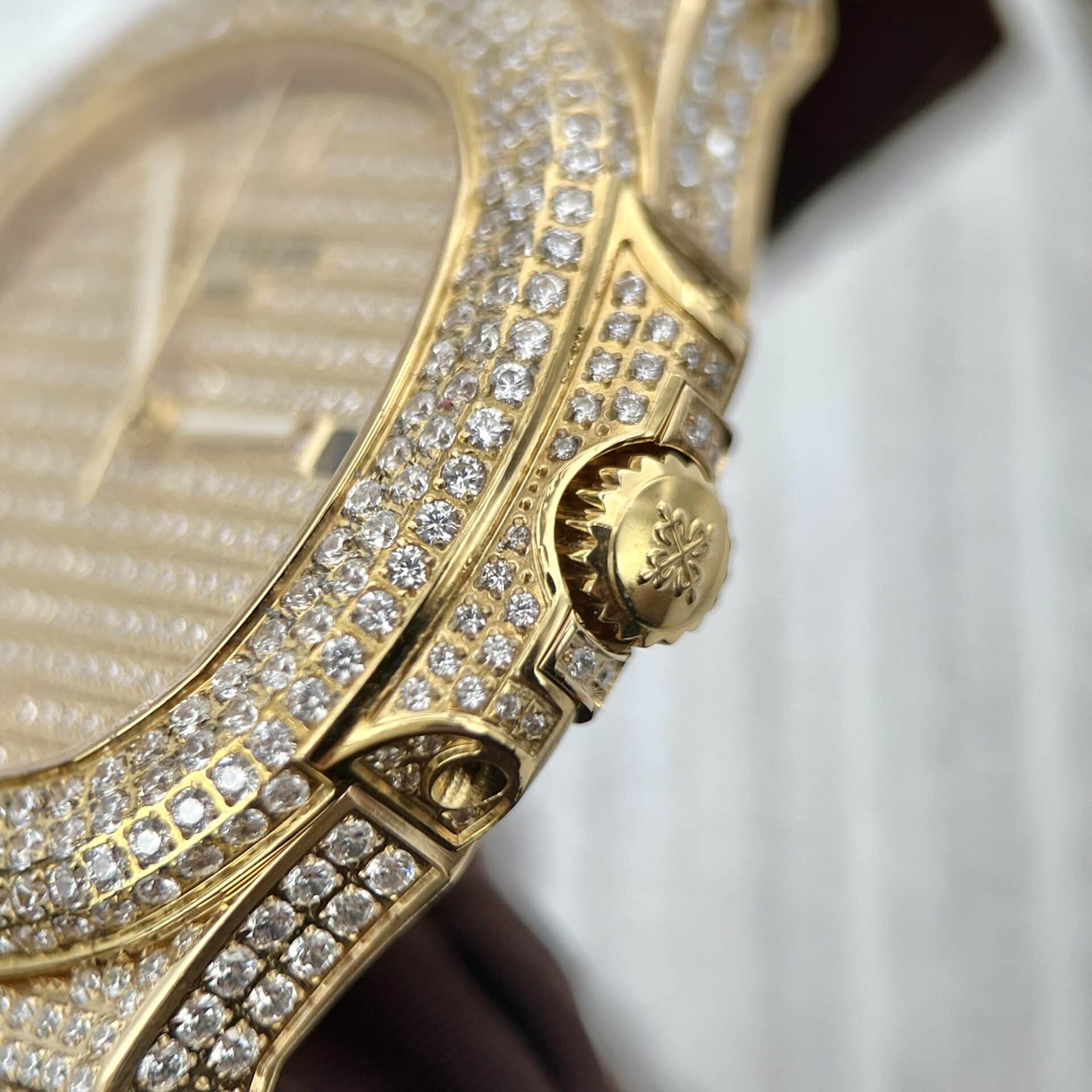 patek-philippe-nautilus-5711-dinh-full-da-5