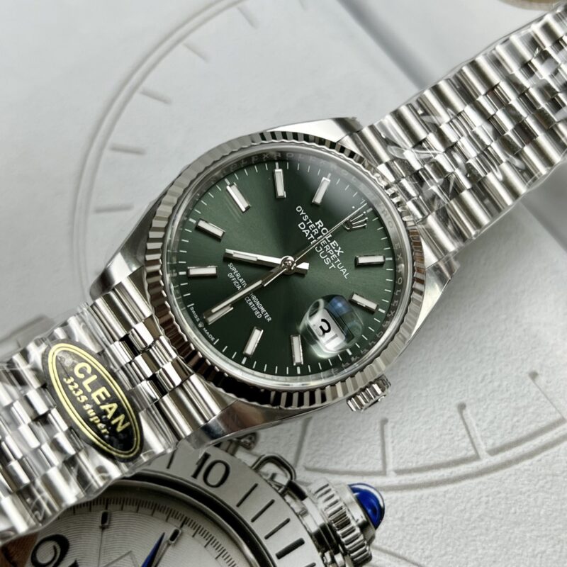 ĐỒNG HỒ ROLEX DATEJUST MẶT XANH LÁ CÂY CỌC SỐ DẠ QUANG REP 1:1 CLEAN FACTORY