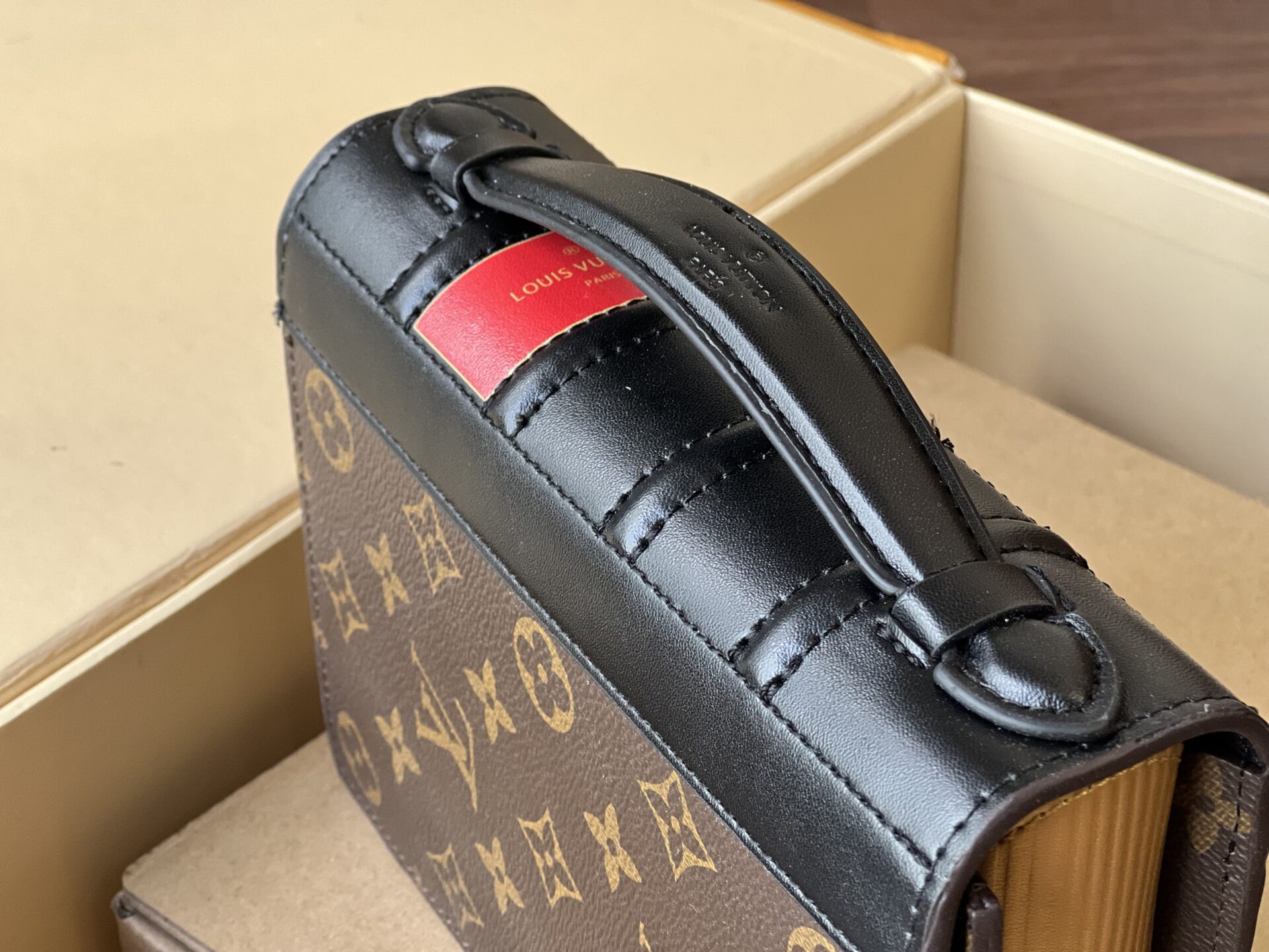 z4125552461210_791f020dae68498142d755368884f9d4