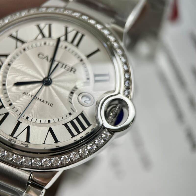 ĐỒNG HỒ CARTIER BALLON BLEU W4BB0023 NIỀNG ĐÁ REPLICA 1:1 NỮ