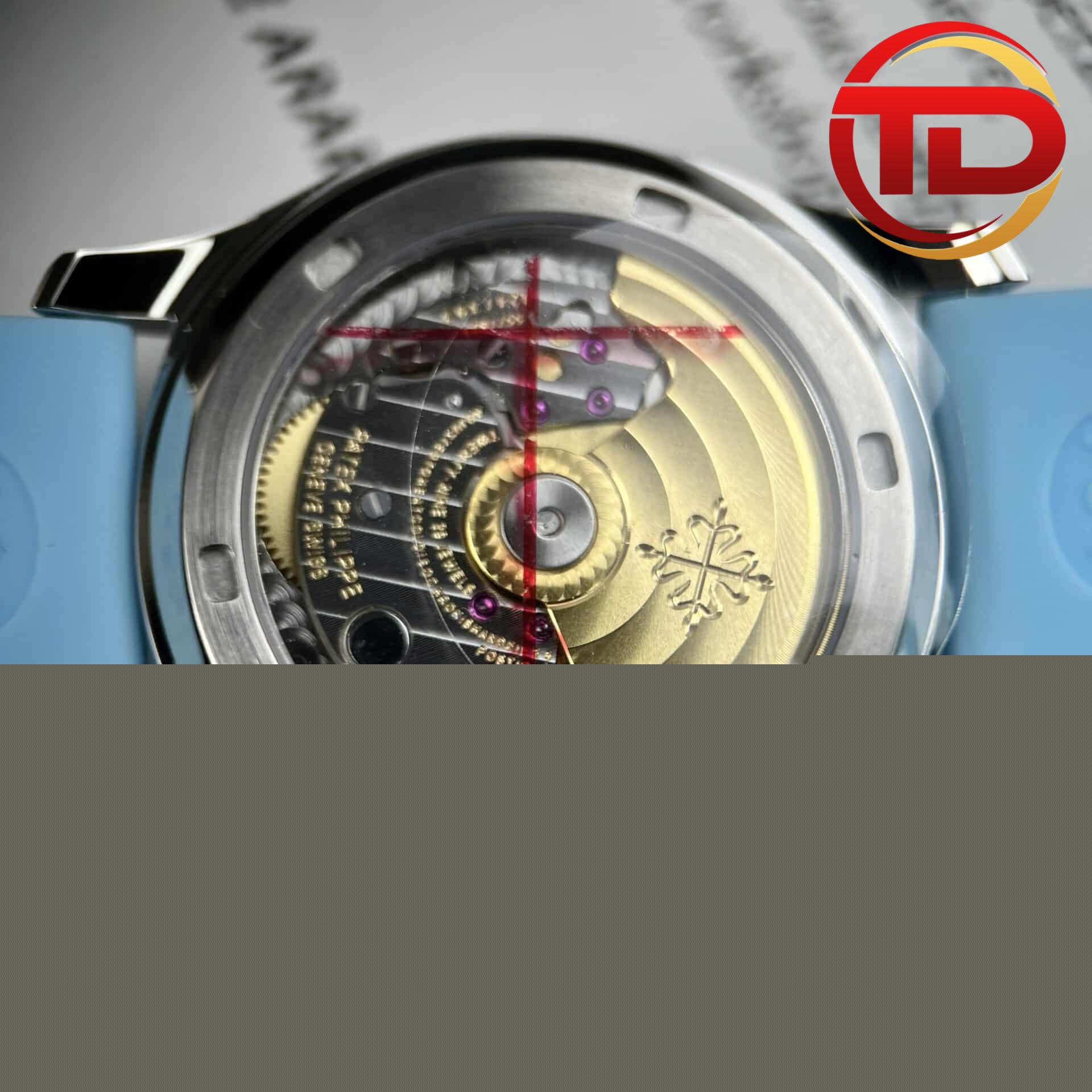 patek-philippe-aquanaut-5072-rep-cao-cap-7