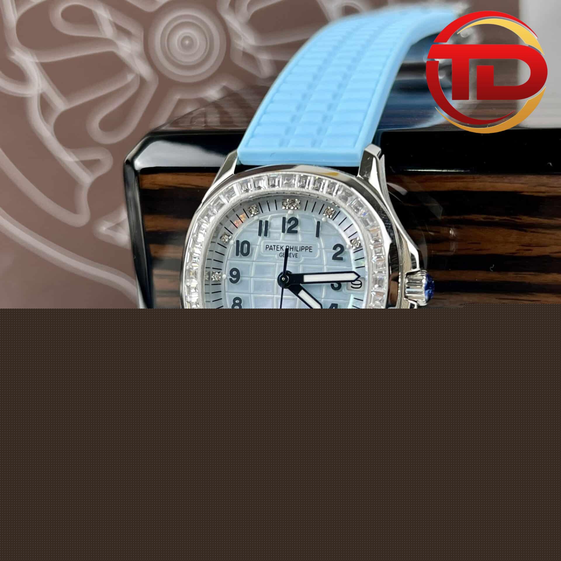 patek-philippe-aquanaut-5072-rep ĐỒNG HỒ PATEK PHILIPPE AQUANAUT 5072G-001 MẶT KHẢM TRAI SUPER FAKE 35.6MM