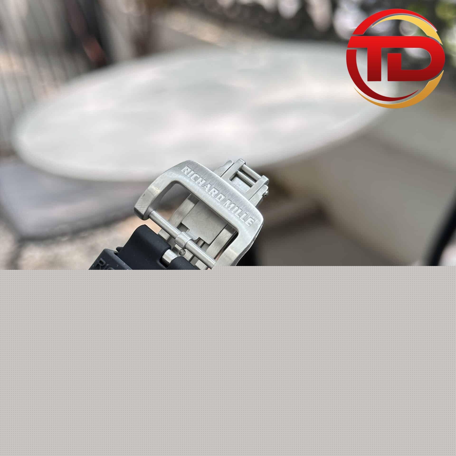 richard mille rm007 dinh da day cao su den 7