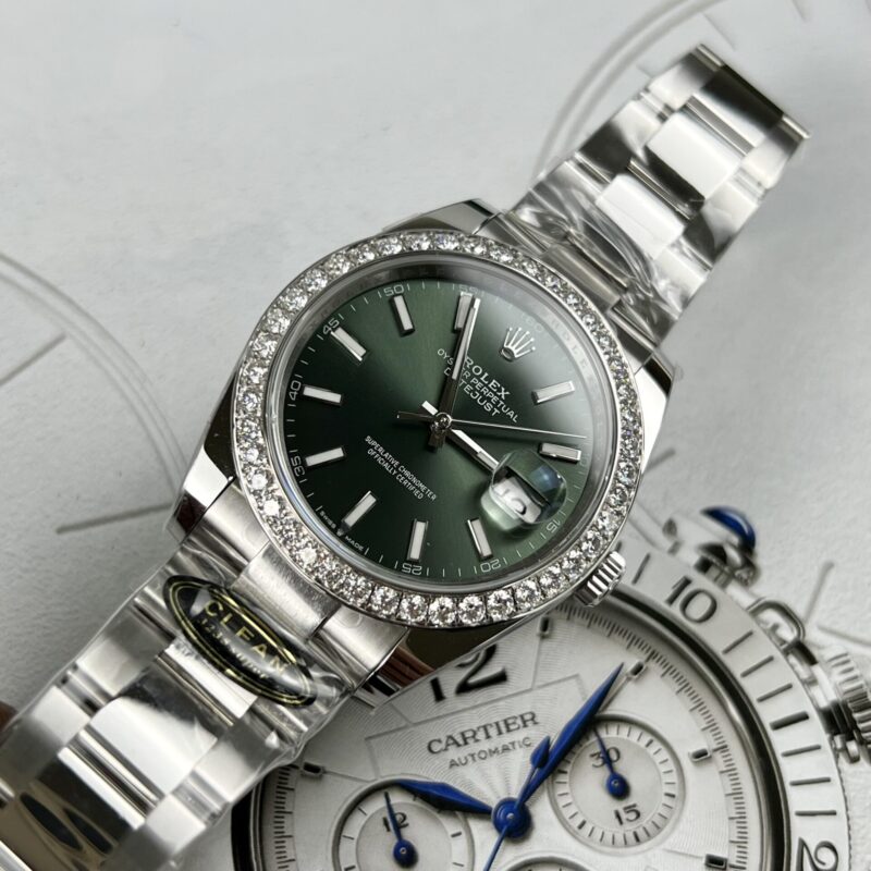 ĐỒNG HỒ ROLEX DATEJUST MẶT XANH NIỀNG KIM CƯƠNG MOISSANITE REP 1:1