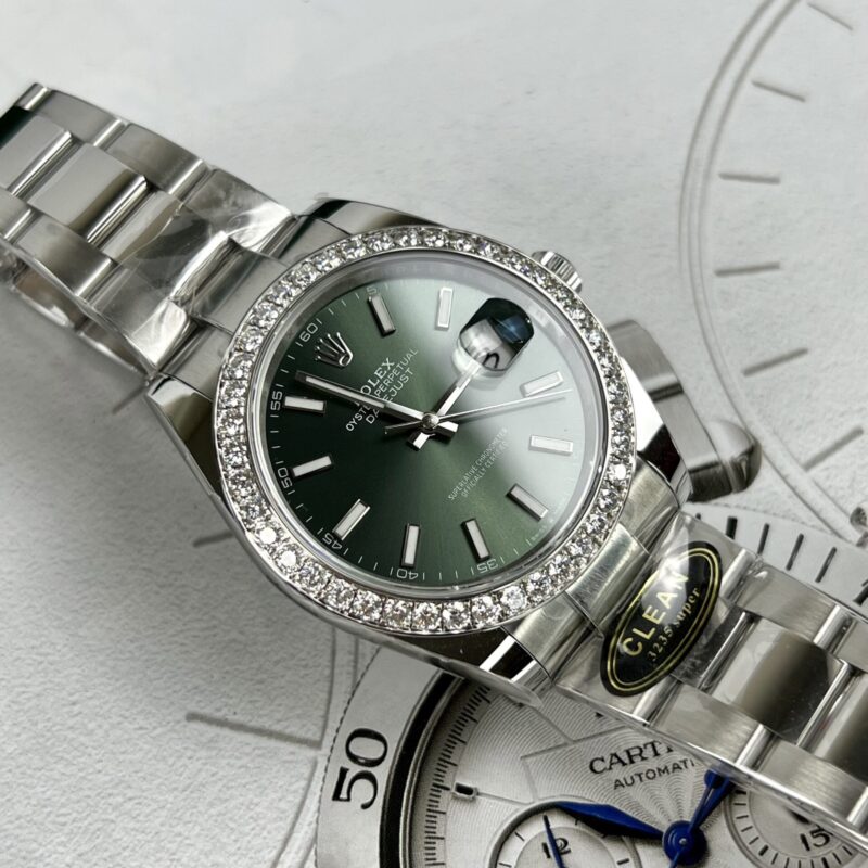 ĐỒNG HỒ ROLEX DATEJUST MẶT XANH NIỀNG KIM CƯƠNG MOISSANITE REP 1:1