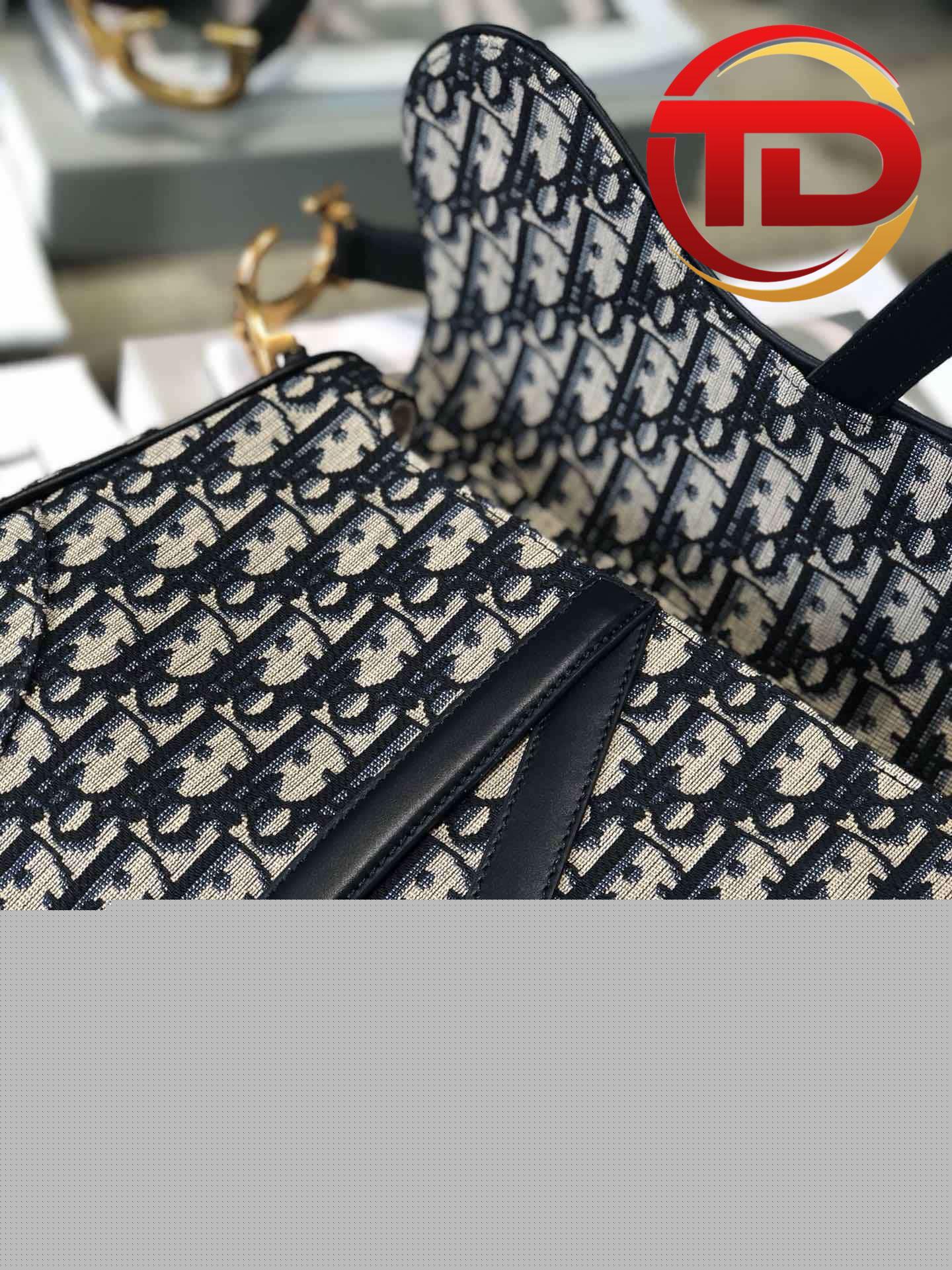 z4186084474765_56e59307b601accc8a8dc70e31585d76