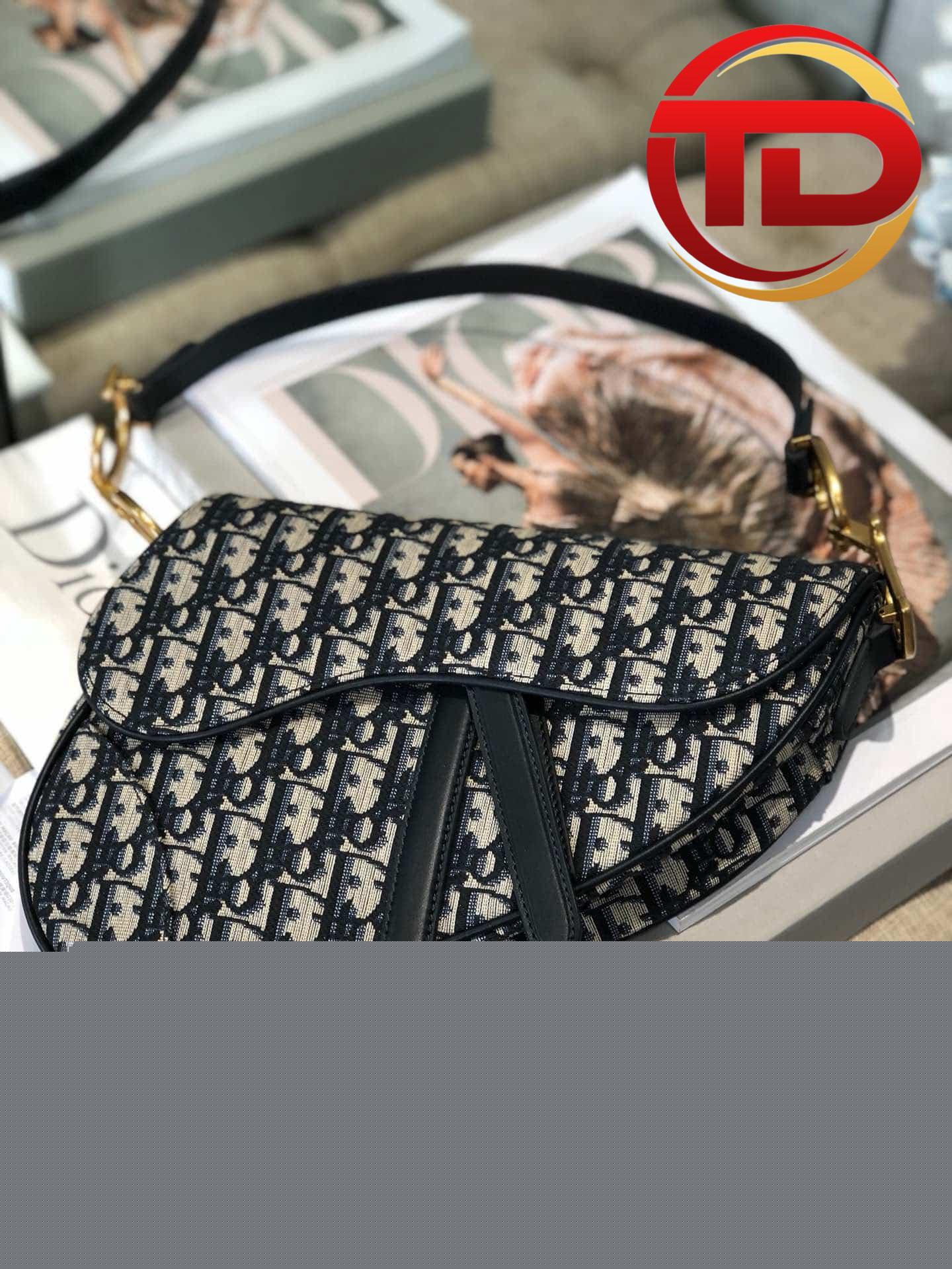 z4186084482048_dc4ba419cad8258acbf6b1e7f310f1e5