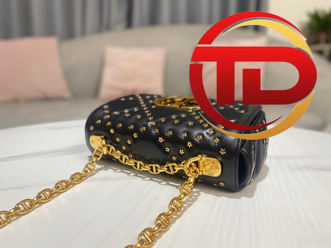 z4186090609564_2af69ae24d1afa5f8152c510225a7221