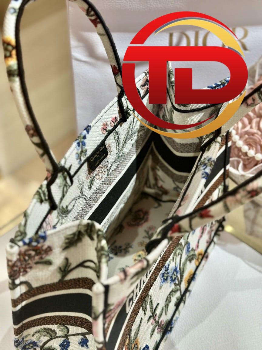 z4186440116932_22a0dc4dfe9202e147e3c5ef670a74f7