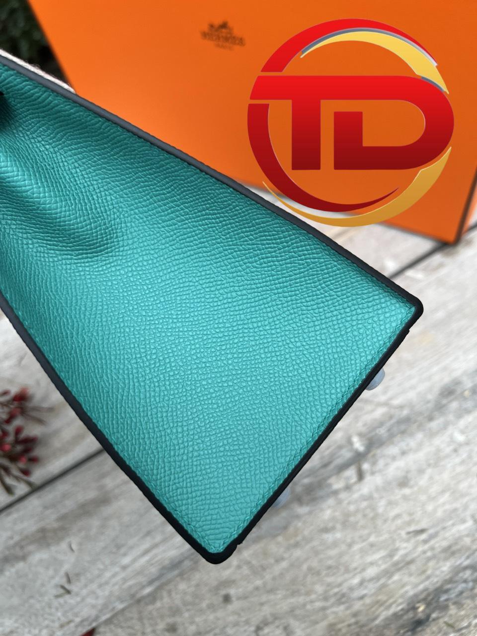 z4198379467927_d69357c4546411000e5cbf993d81887c