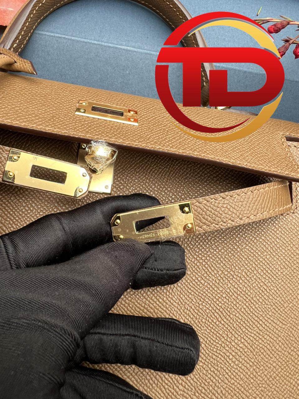 z4198379536565_9017ff72ad6f165c8b0a6dab4dade4c6