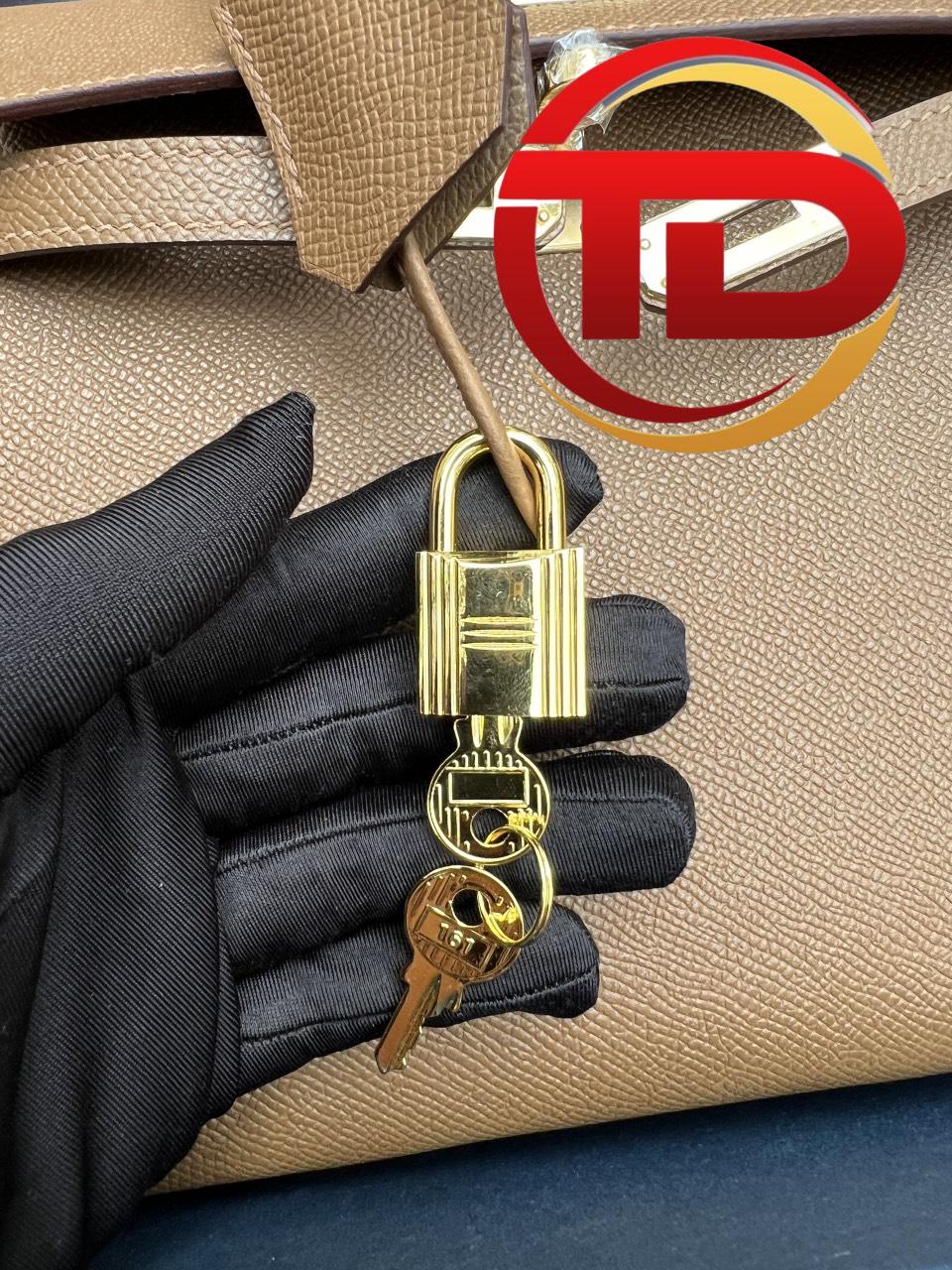 z4198379540175_12554eb9ad5ada9c062c5b9a390f9272