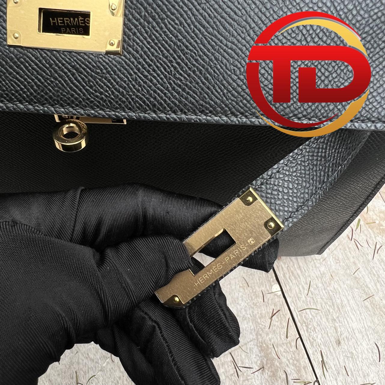 z4198379702193_710d3b810fe33bdf11218ad3a7d32ca9