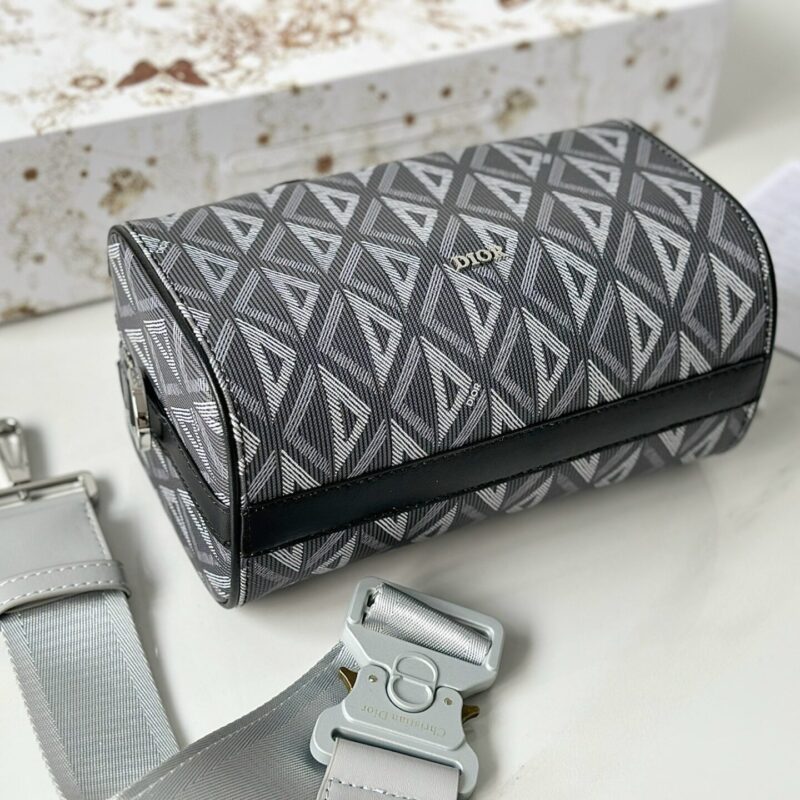 TÚI NAM DIOR LINGOT 22 CD DIAMOND BAG SUPER DÁNG HỘP