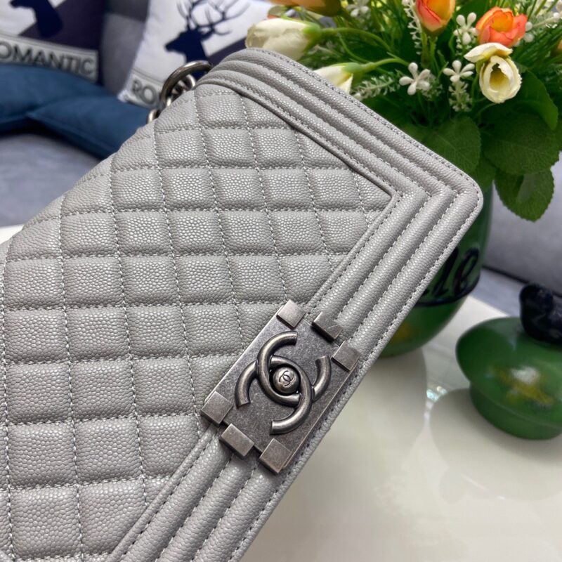 TÚI CHANEL SAC BOY KHÂU TAY SIÊU CẤP MÀU GHI