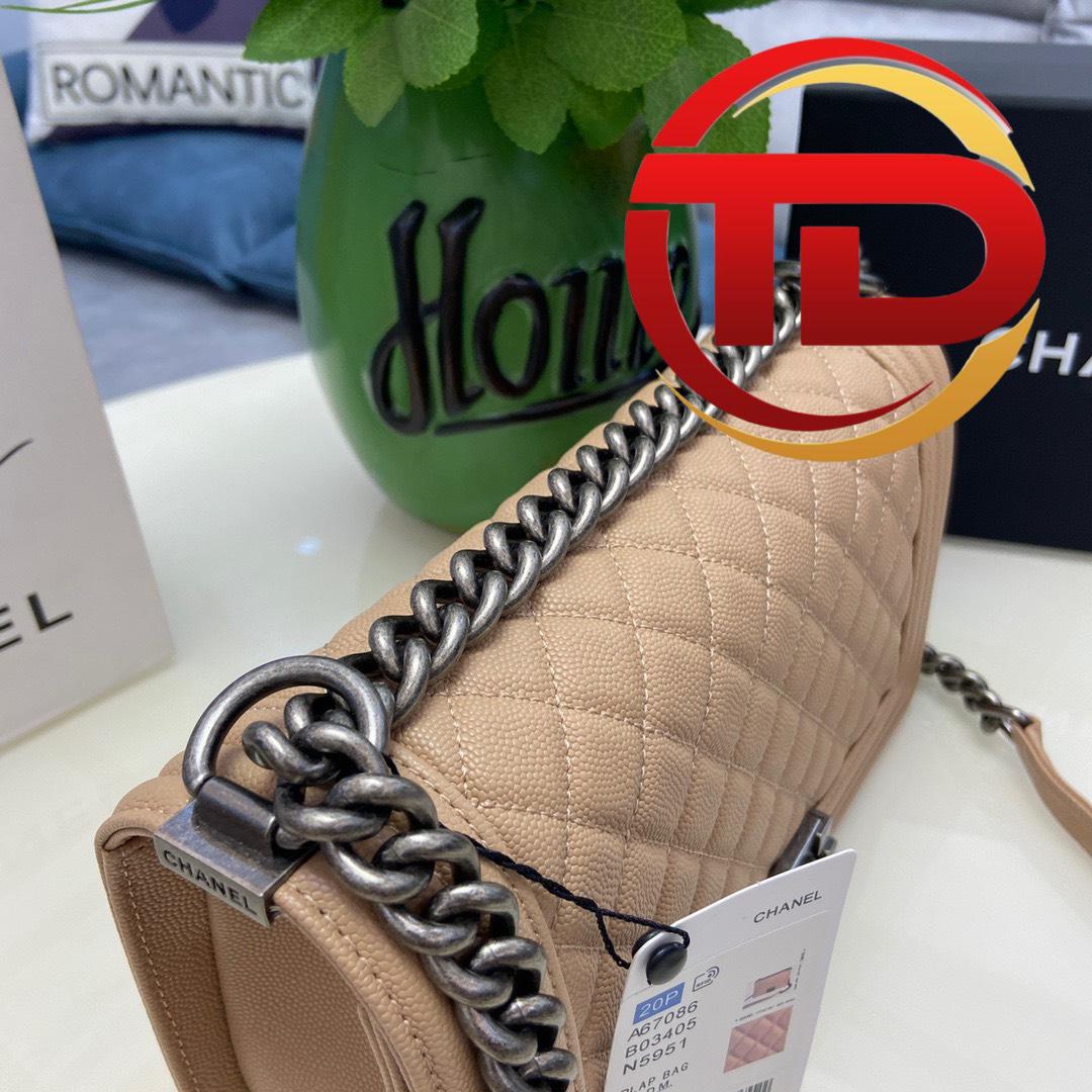 z4225626616733_0749588379a08e620225199a4ae996f9