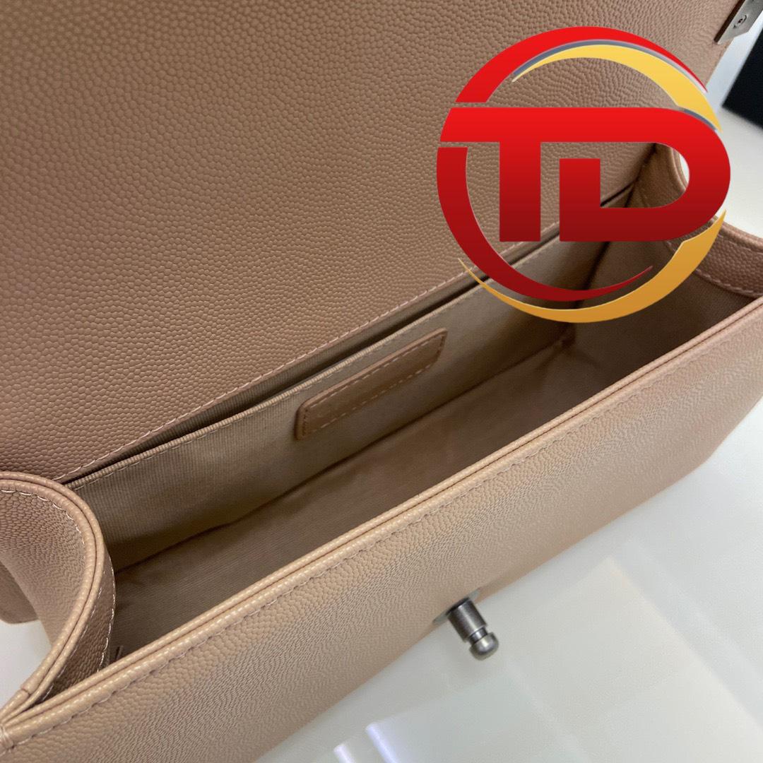 z4225626629372_efe66a40557a2513feb43d911aded192