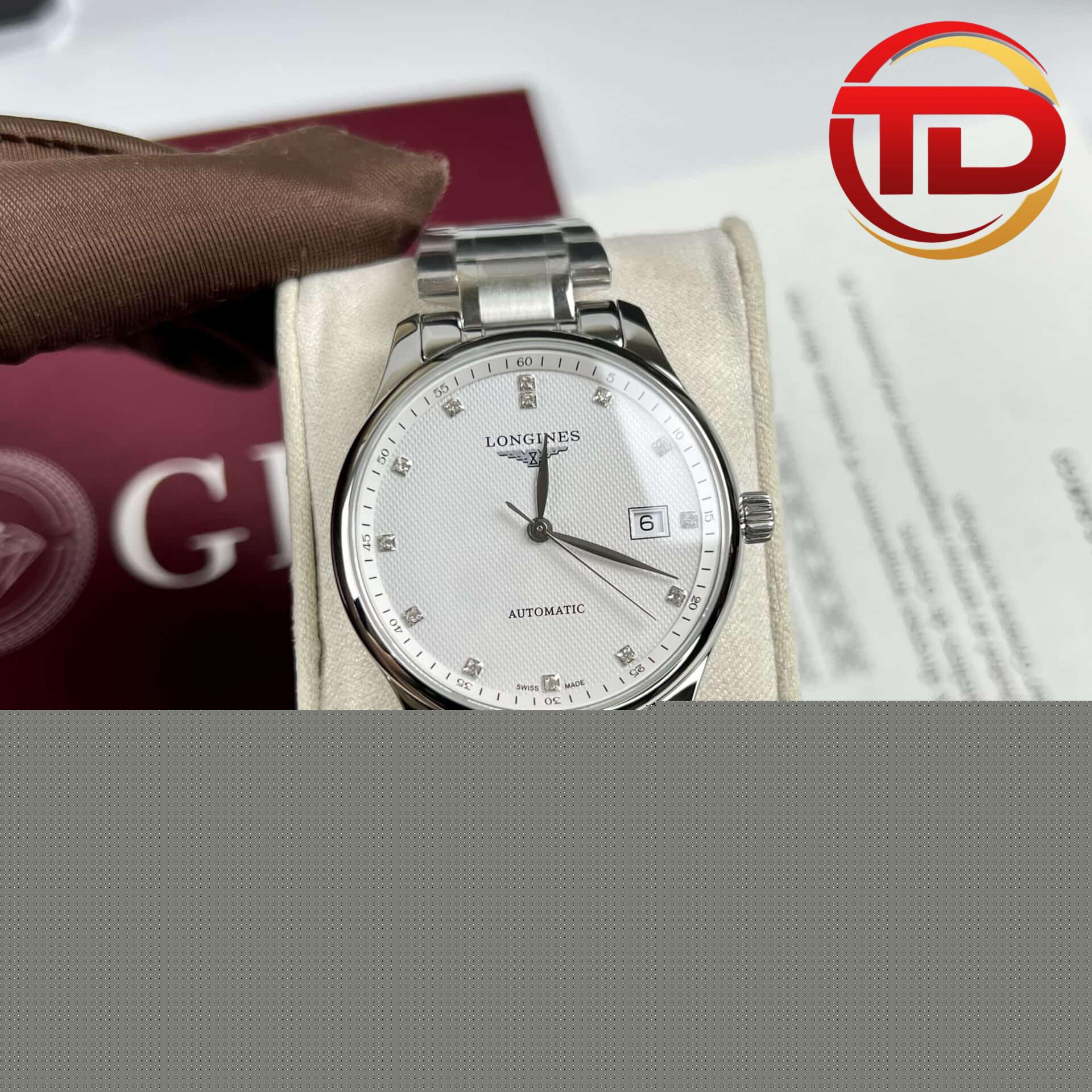 Longines Master Collection L2.893.4.77.6 Màu Trắng ĐỒNG HỒ LONGINES MASTER COLLECTION L2.893.4.77.6 MÀU TRẮNG FAKE 1:1 42MM