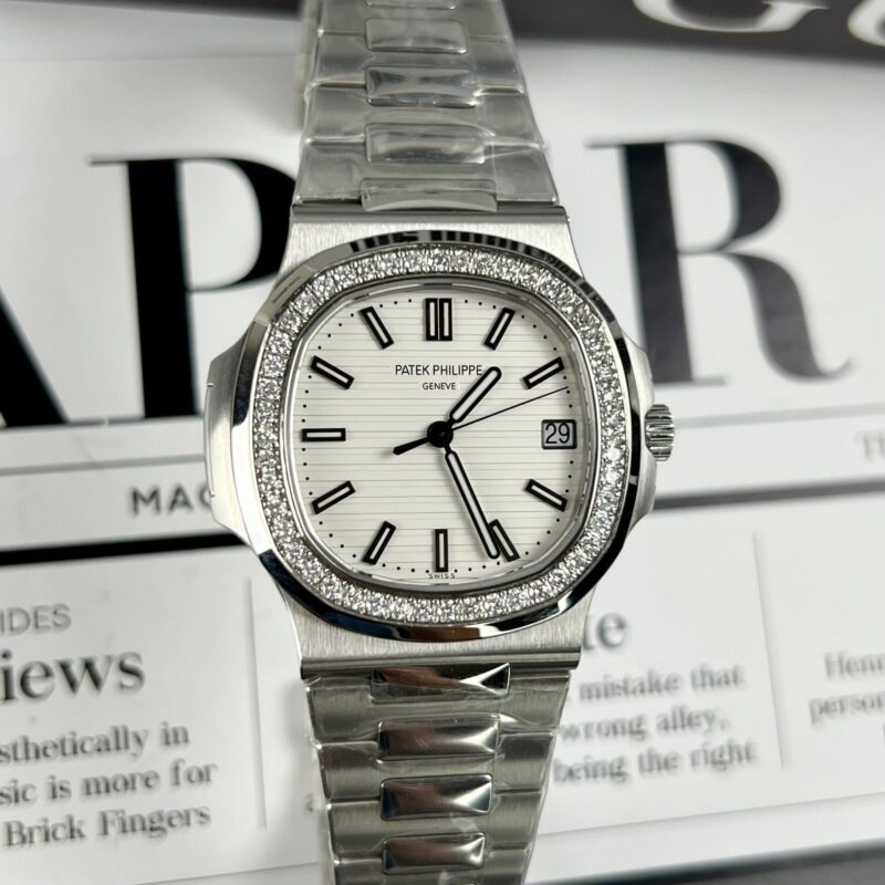 PATEK PHILIPPE NAUTILUS 5711/1A WHITE DIAL DIAMOND BEZEL BEST REPLICA 40MM