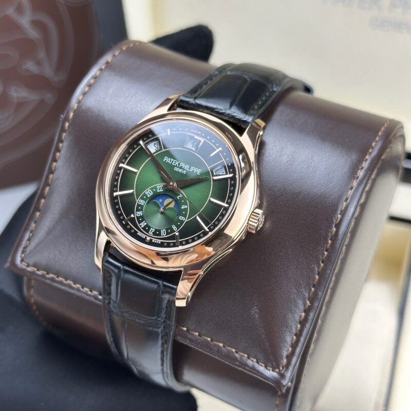 ĐỒNG HỒ PATEK PHILIPPE COMPLICATIONS 5205R MẶT SỐ XANH LÁ CÂY REPLICA 40MM