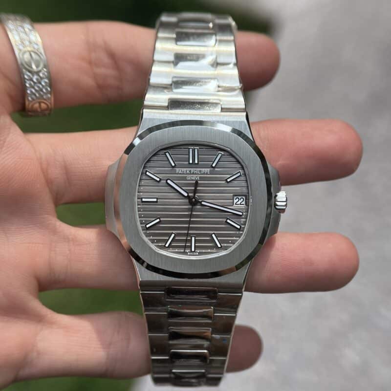 PATEK PHILIPPE NAUTILUS 5711/1A MẶT SỐ XÁM FAKE CAO CẤP 3K FACTORY 40MM