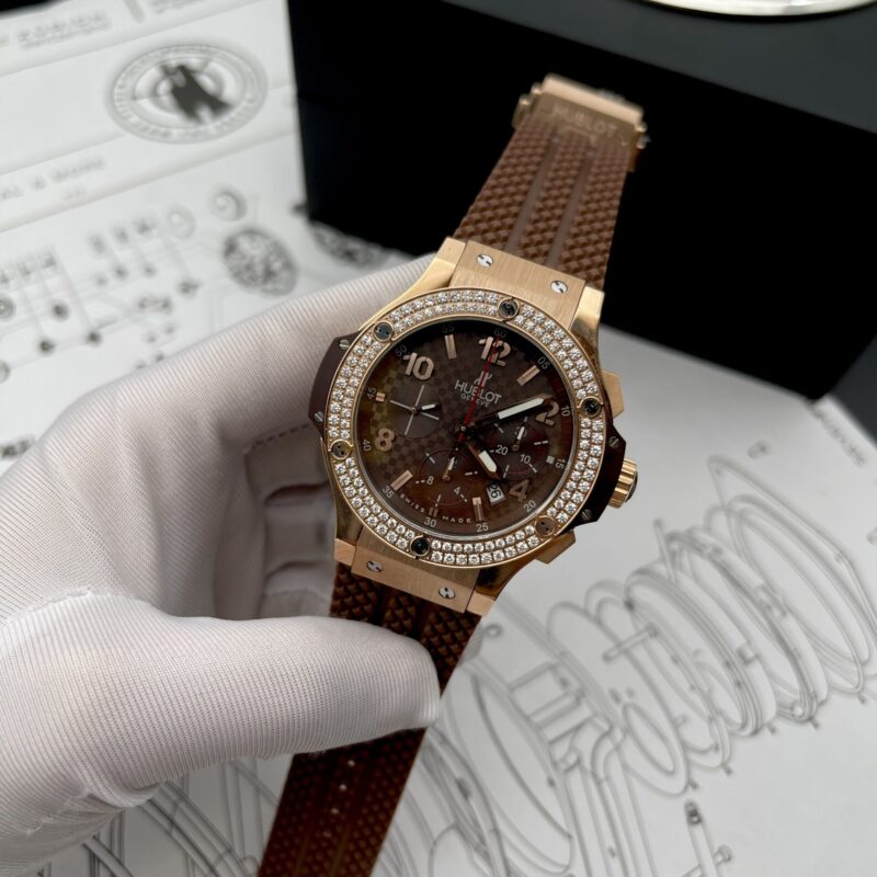 ĐỒNG HỒ HUBLOT BIG BANG CAPPUCCINO MÀU NÂU VIỀN ĐÁ 2 HÀNG FAKE 1:1