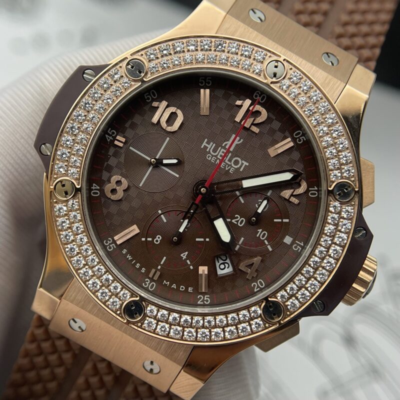 ĐỒNG HỒ HUBLOT BIG BANG CAPPUCCINO MÀU NÂU VIỀN ĐÁ 2 HÀNG FAKE 1:1