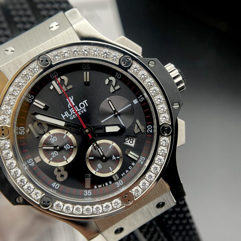 ĐỒNG HỒ HUBLOT BIG BANG MÀU ĐEN VIỀN ĐÁ REPLICA 1:1 HB FACTORY