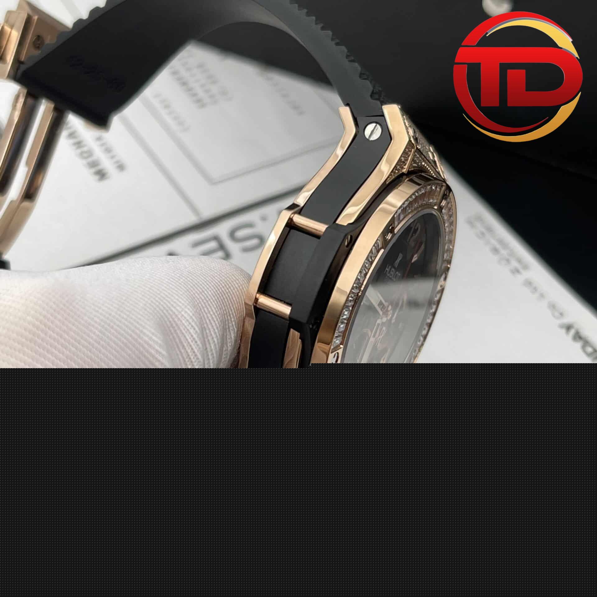 hublot big bang viền đá baguette - 6