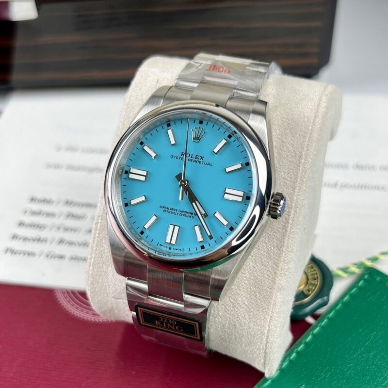 ĐỒNG HỒ ROLEX OYSTER PERPETUAL 124300 MẶT SỐ XANH BĂNG REP 1:1 KING FACTORY