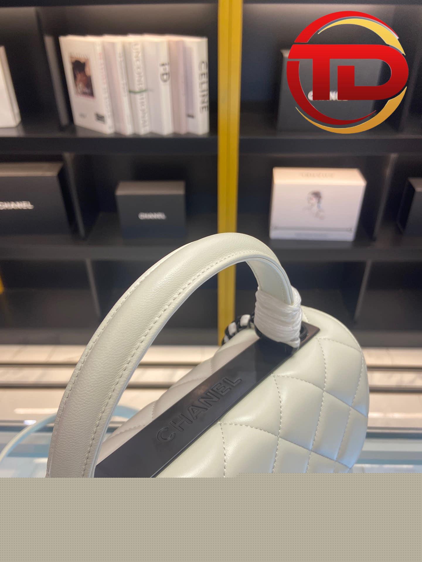 z4214172618771_43dbf7eae760743b53946a0d43cbc60d